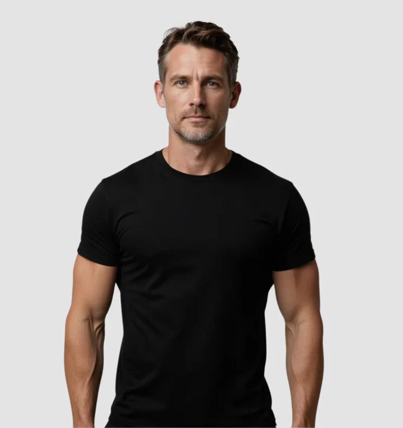 Mens Muscle Fit Black T-Shirt Secondary image